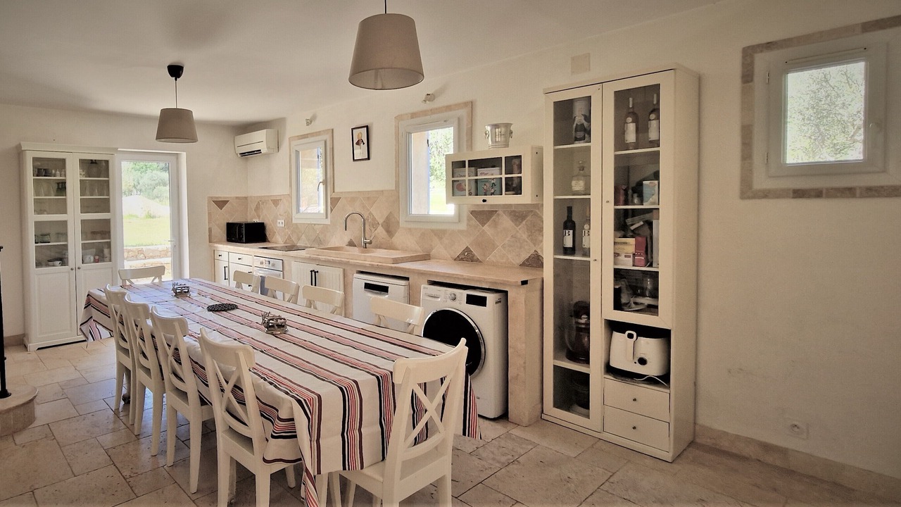 Photo of Kitchen in Cuers