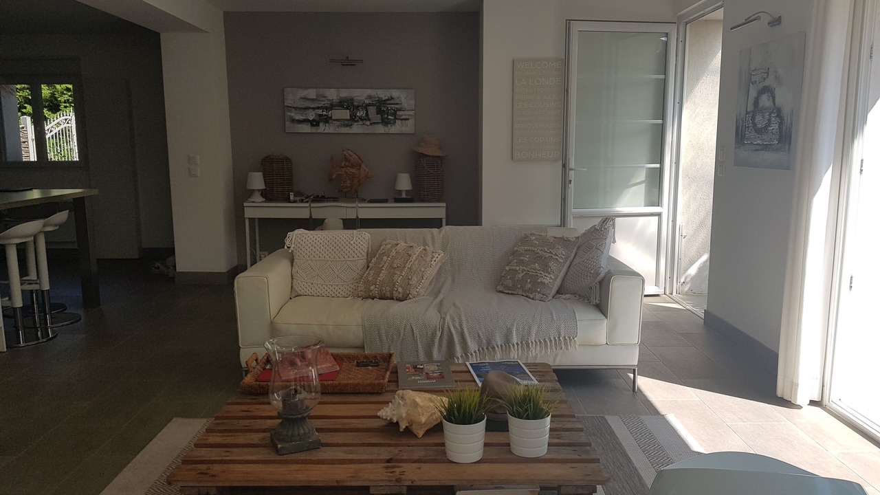 Photo of Livingroom in Miramar