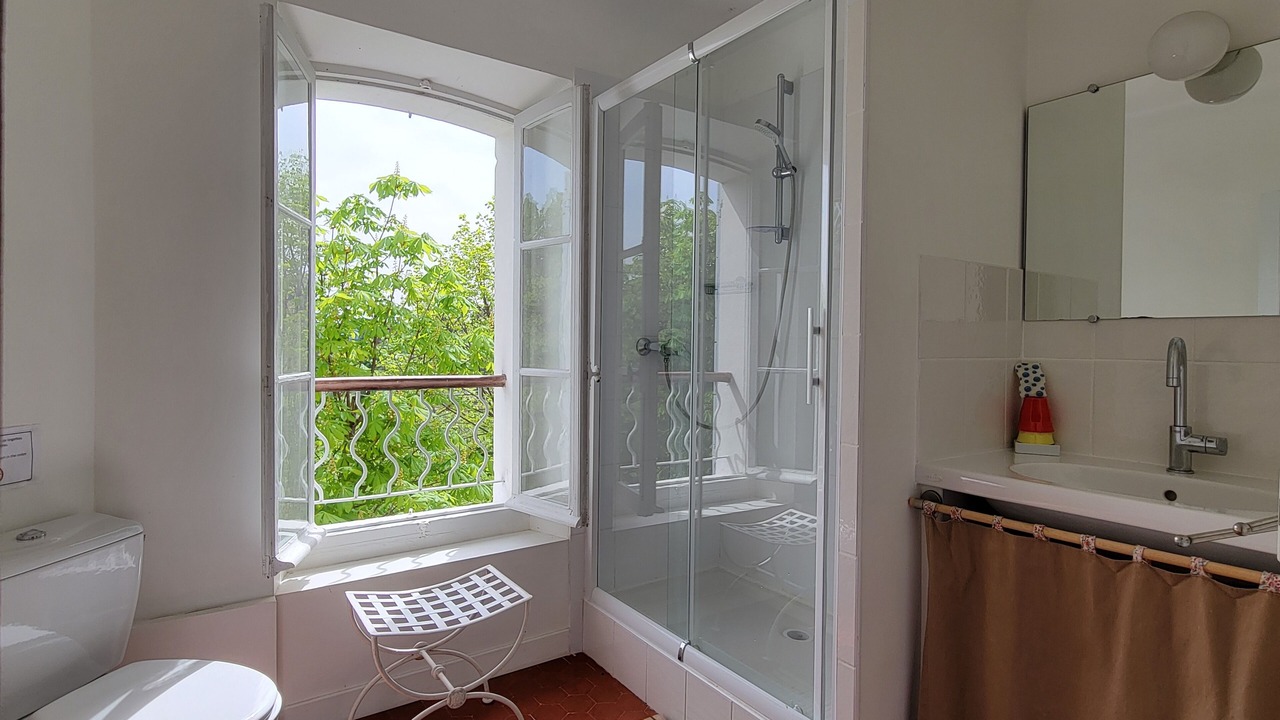 Photo of Bathroom in Reillanne