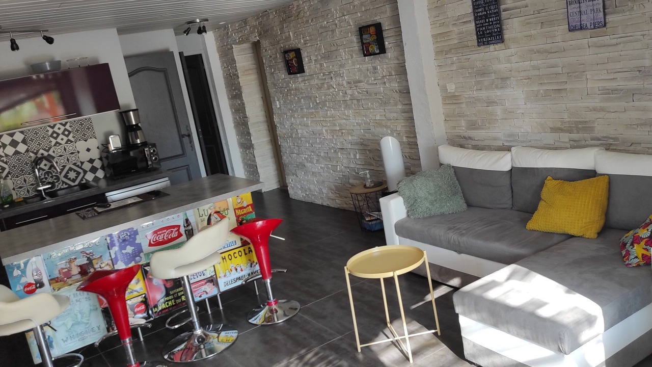 Photo of Livingroom in Ensues-la-Redonne