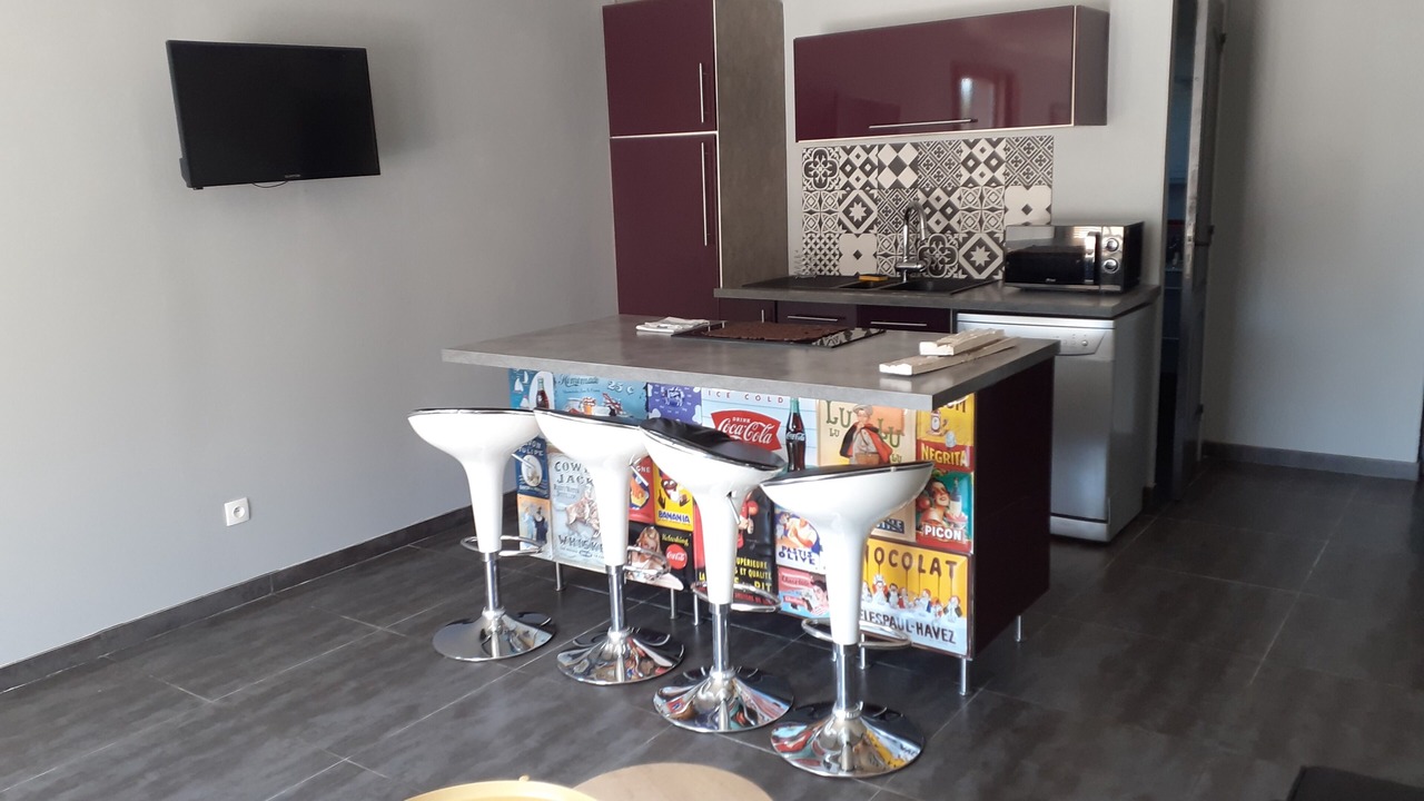 Photo of Kitchen in Ensues-la-Redonne