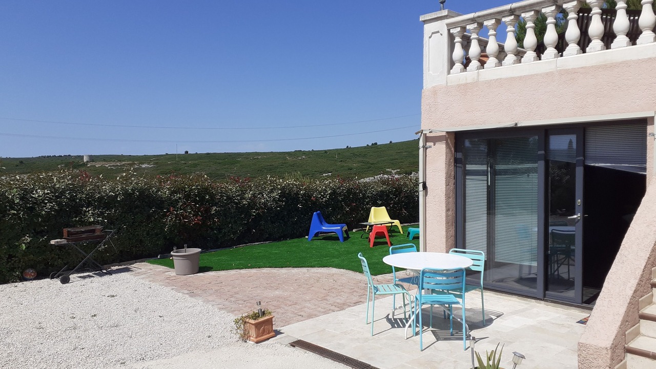 Photo of Outdoor in Ensues-la-Redonne