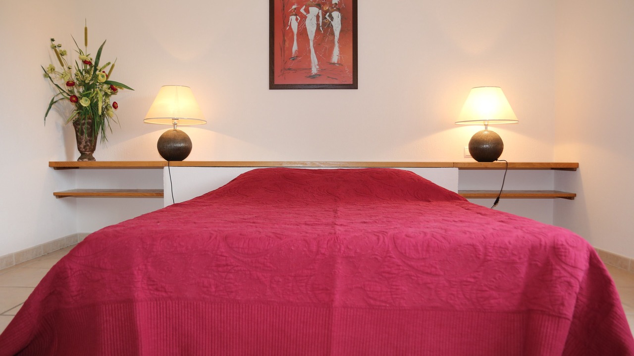 Photo of Bedroom in Meynes