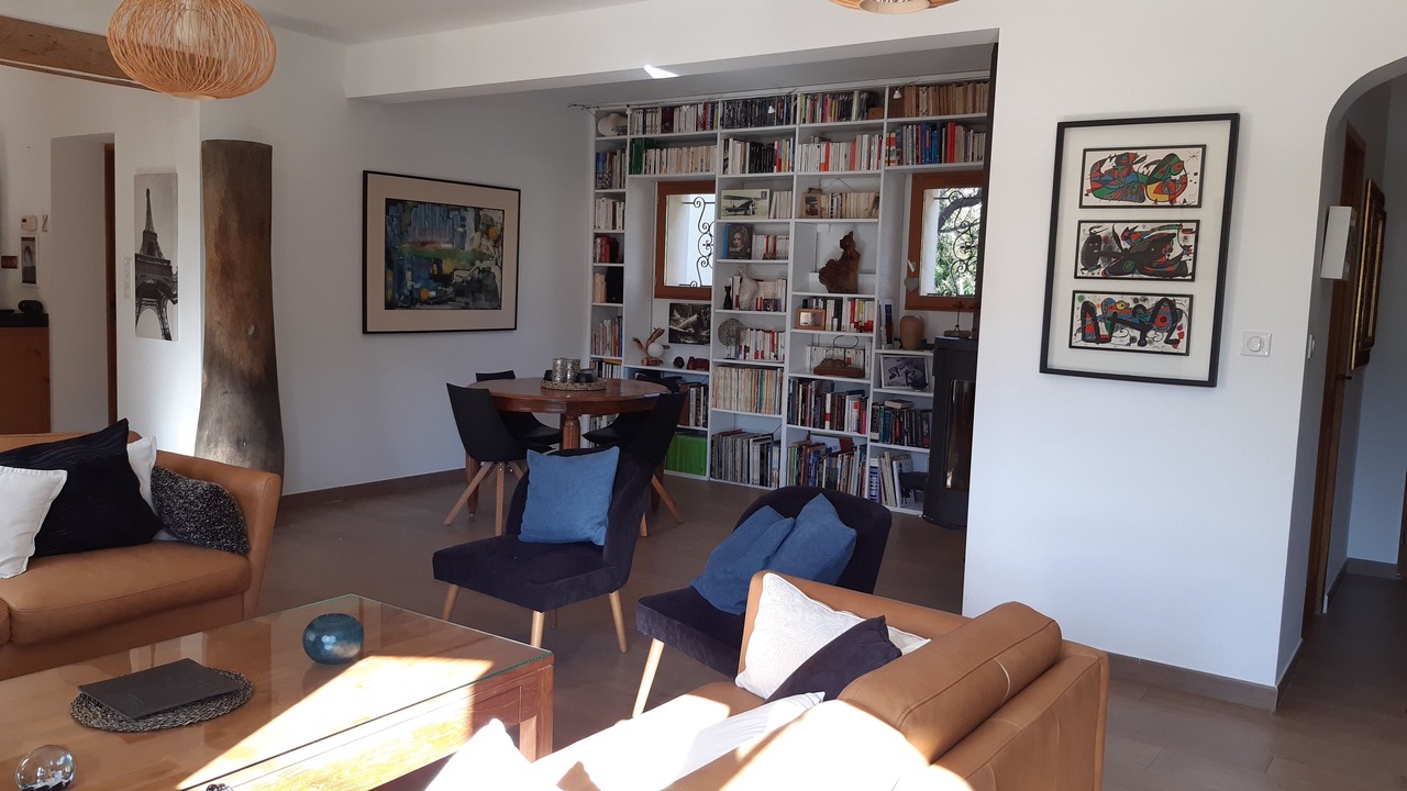 Photo of Others in Venelles