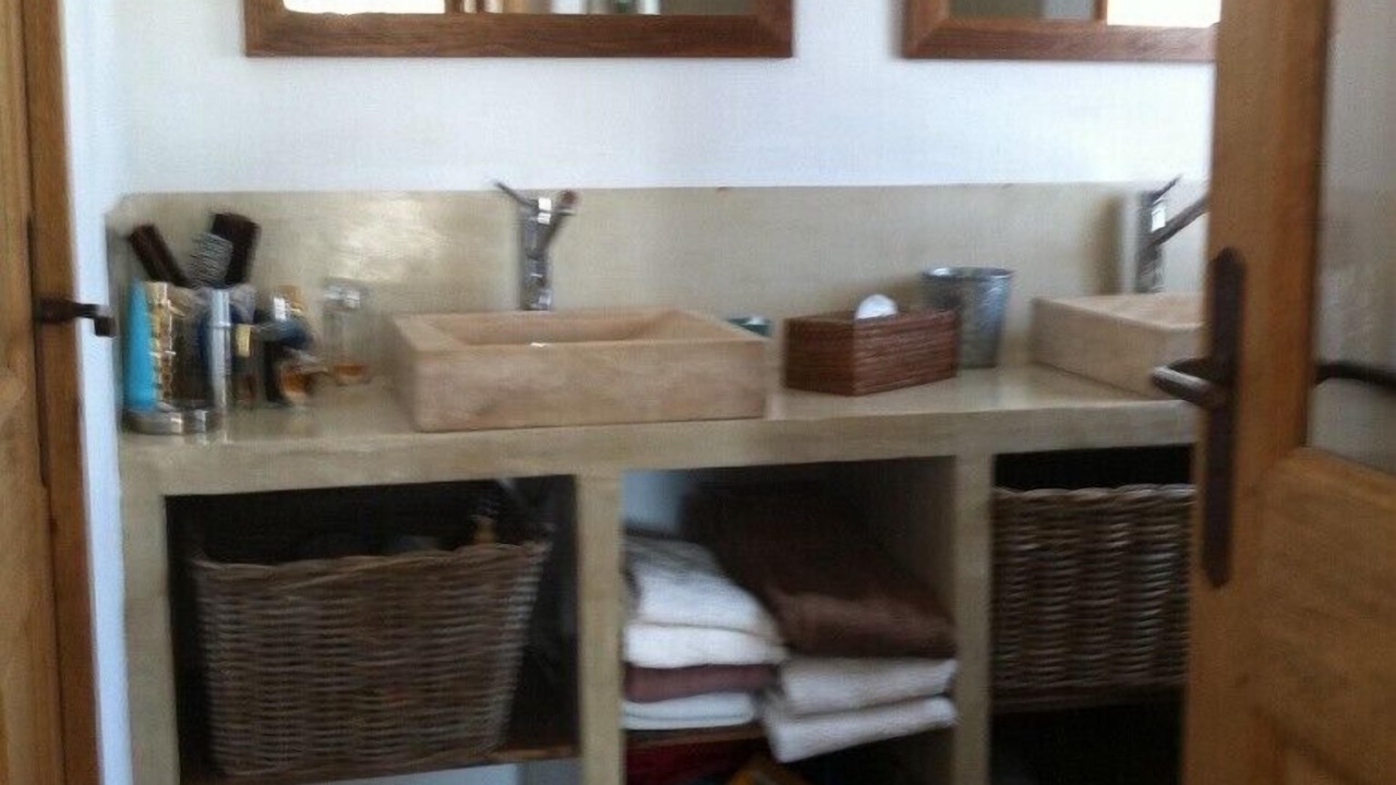 Photo of Bathroom in Venelles