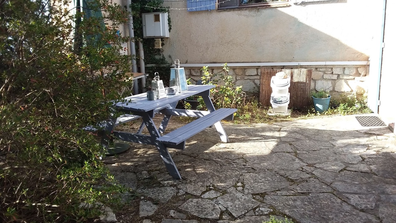 Photo of Outdoor in Apt