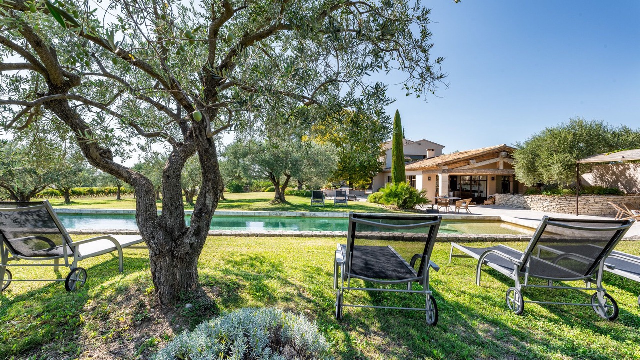 Photo of Outdoor in Caromb