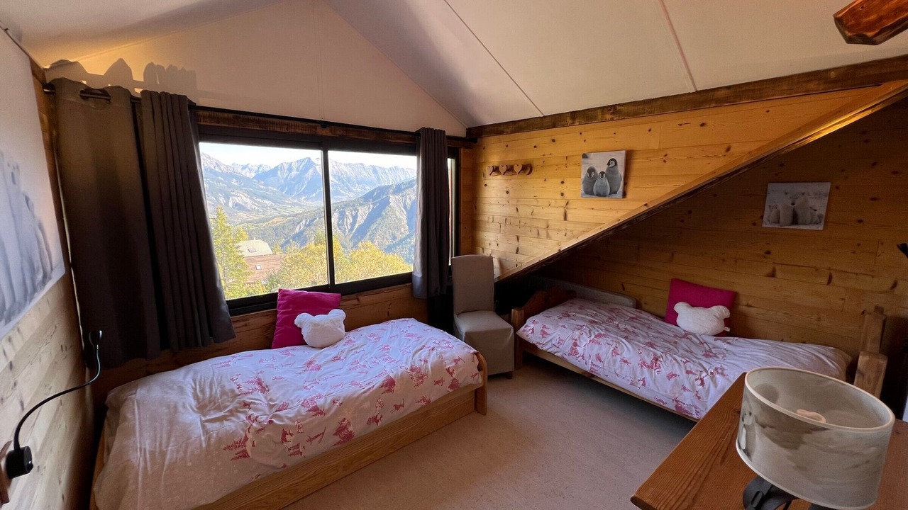 Photo of Bedroom in Pra Loup