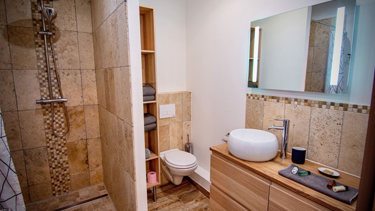 Photo of Bathroom in Avignon