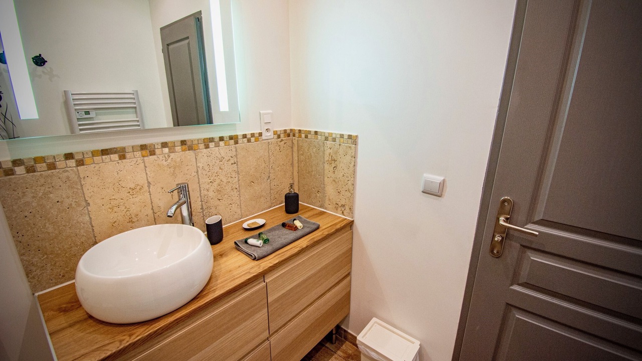 Photo of Bathroom in Avignon
