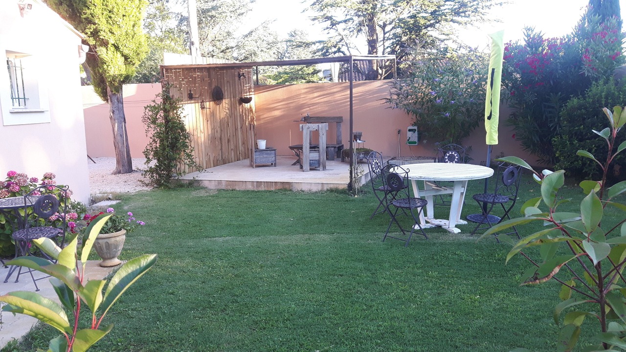 Photo of Outdoor in Velleron