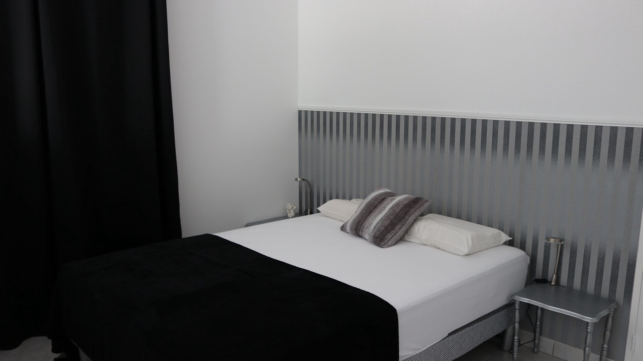Photo of Bedroom in Plan-d'Aups-Sainte-Baume