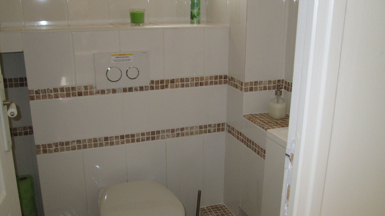 Photo of Bathroom in Brue-Auriac
