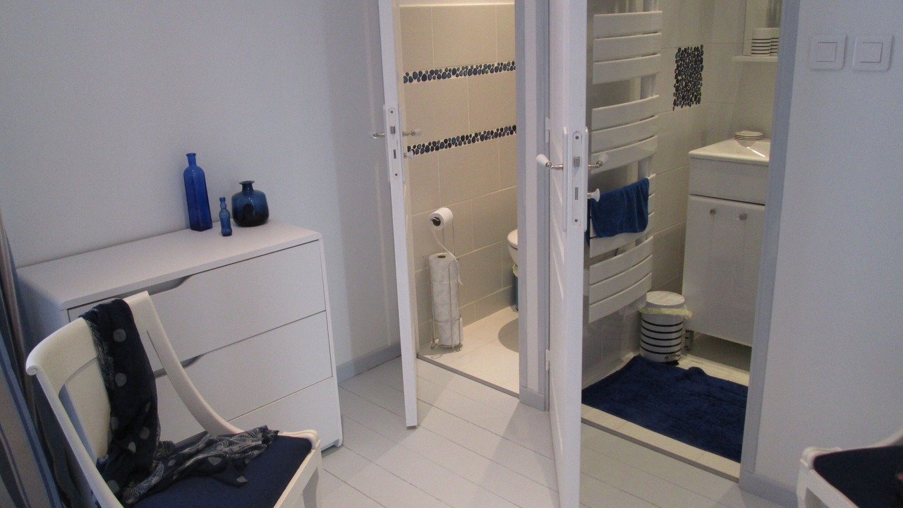 Photo of Bathroom in Brue-Auriac