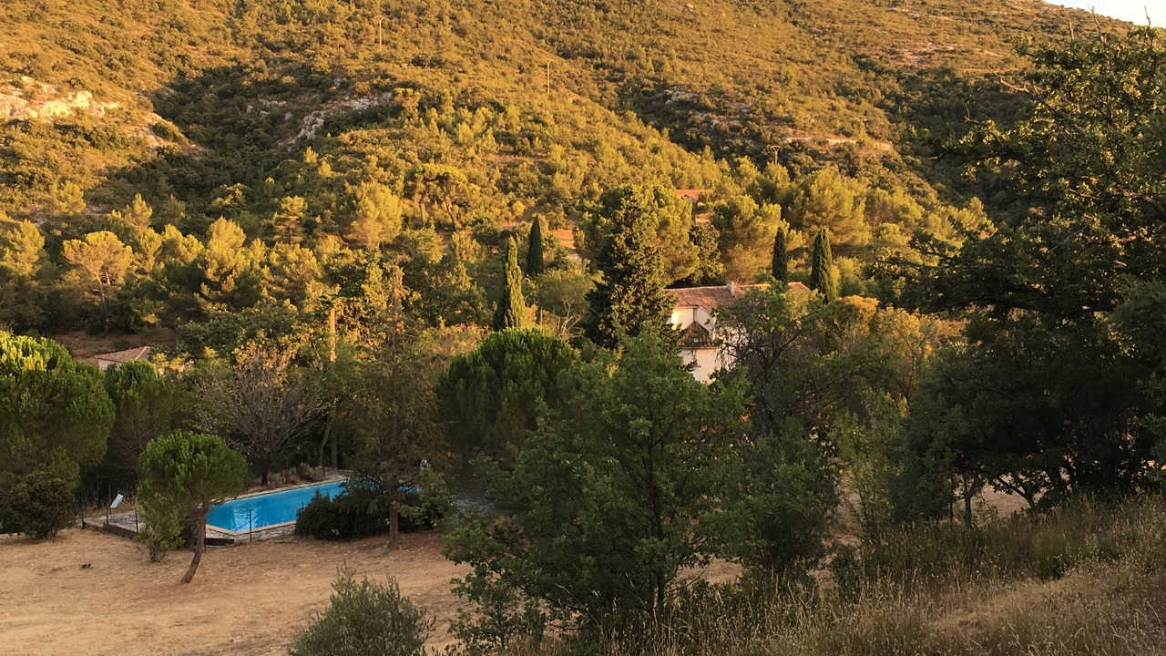 Photo of Outdoor in Peypin