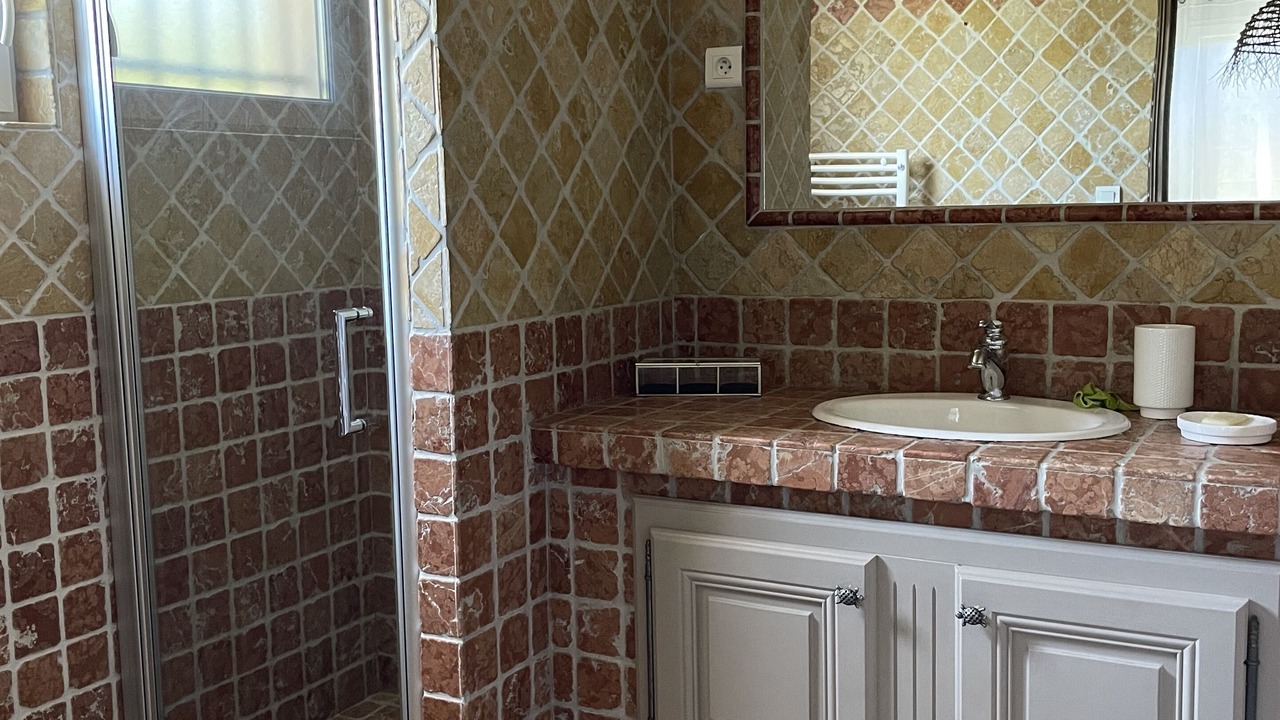 Photo of Bathroom in Cabannes