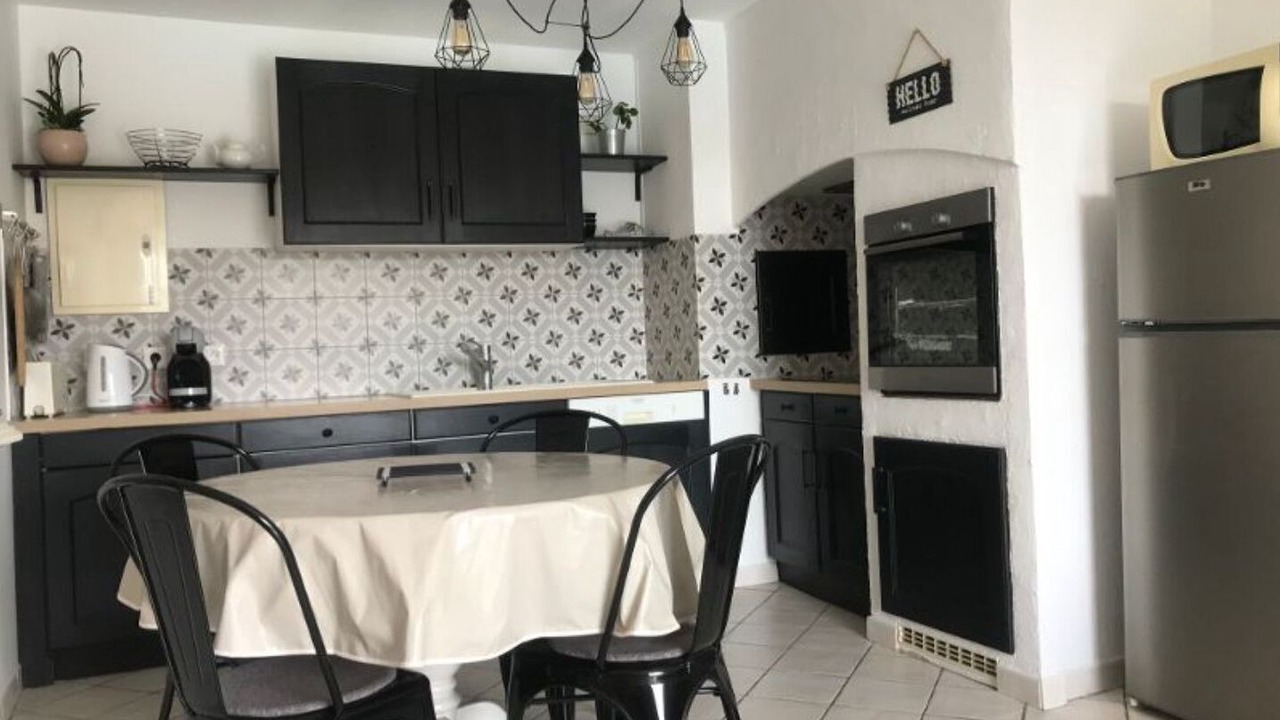 Photo of Kitchen in Orange