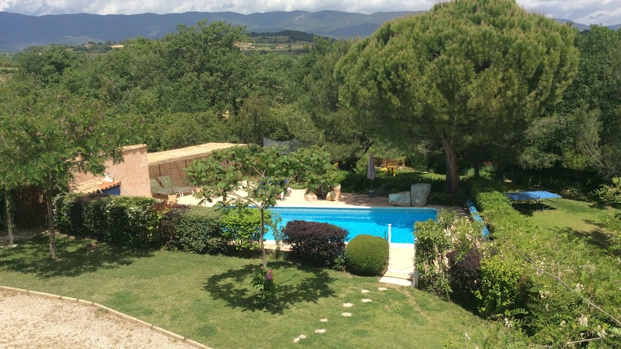 Photo of Outdoor in La Tour-d'Aigues