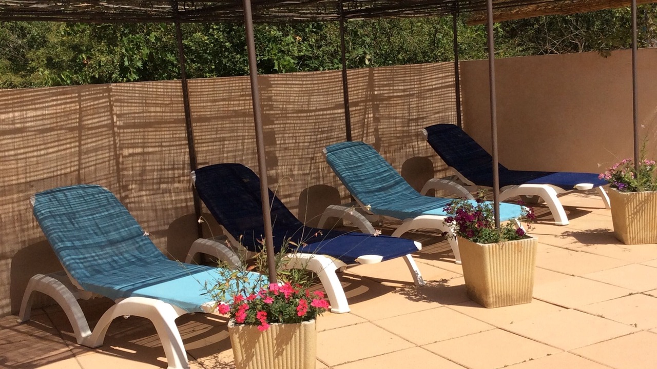 Photo of Patio Balcony in La Tour-d'Aigues