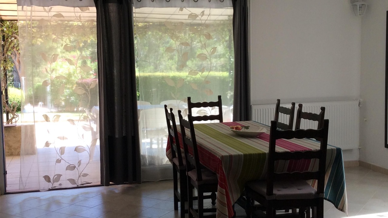Photo of Others in La Tour-d'Aigues