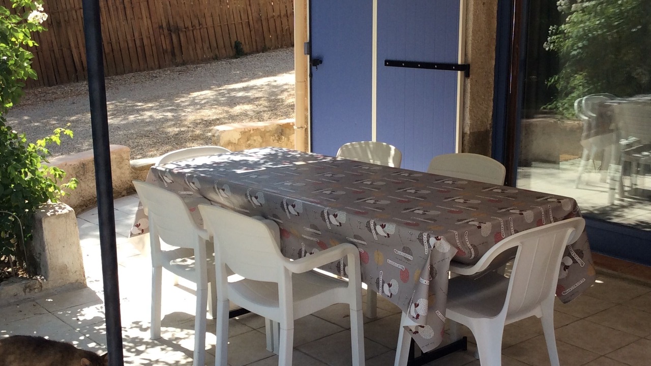 Photo of Outdoor in La Tour-d'Aigues