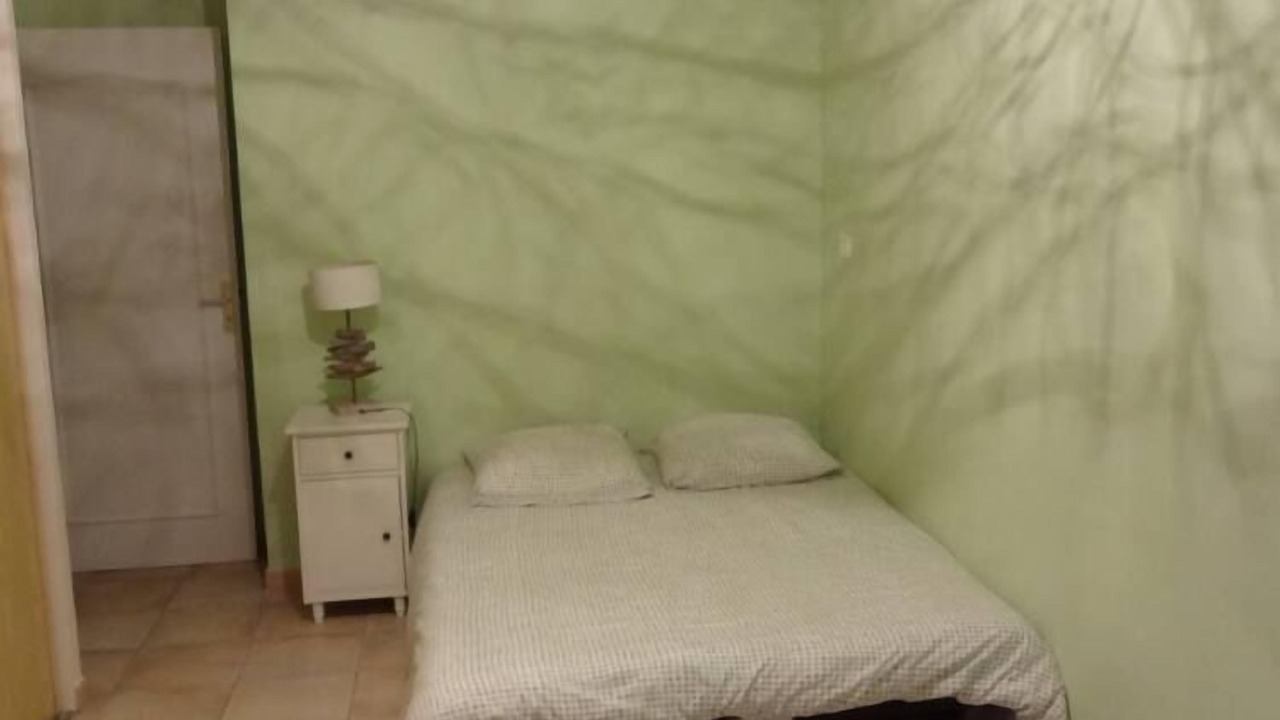 Photo of Bedroom in Pelissanne