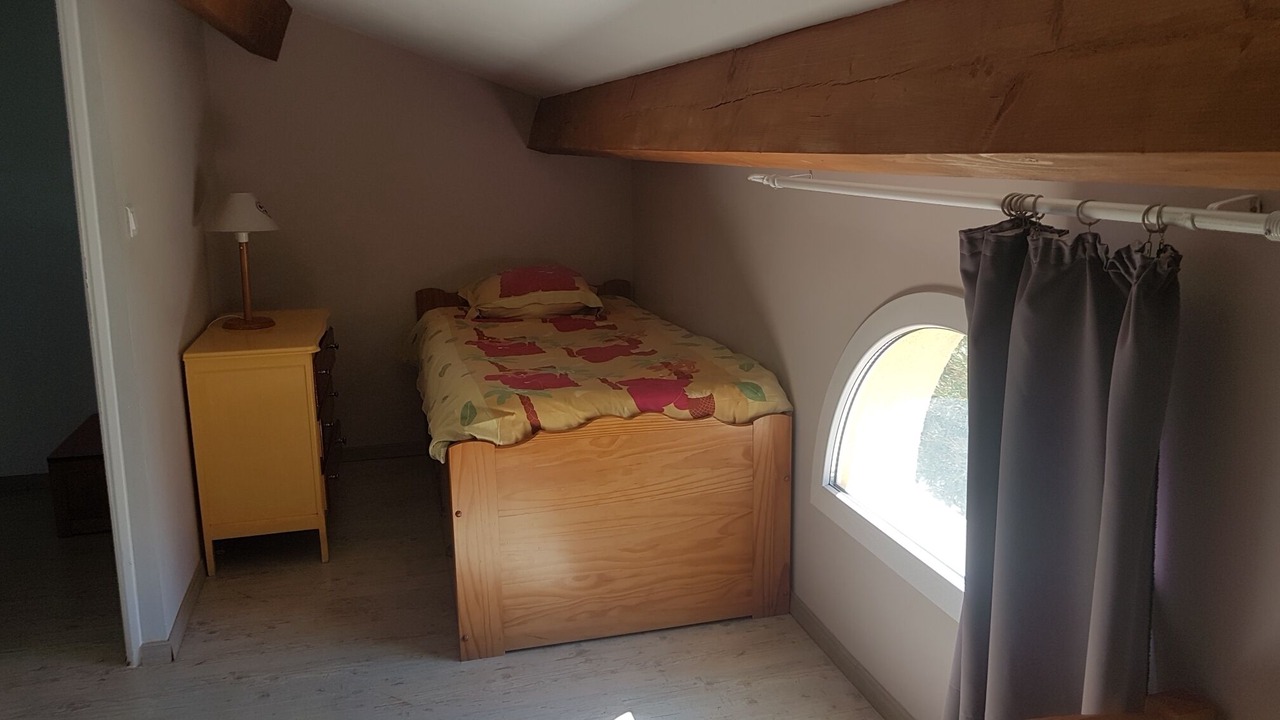 Photo of Bedroom in Pelissanne