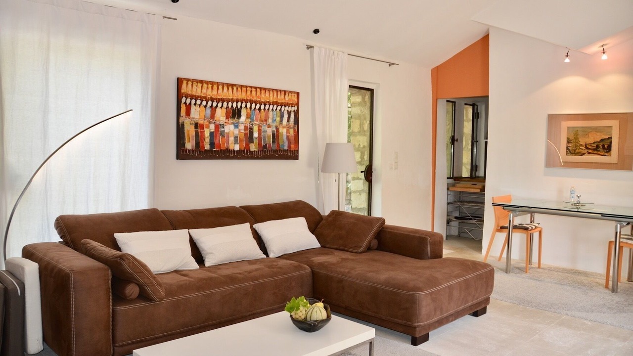 Photo of Livingroom in Oppede