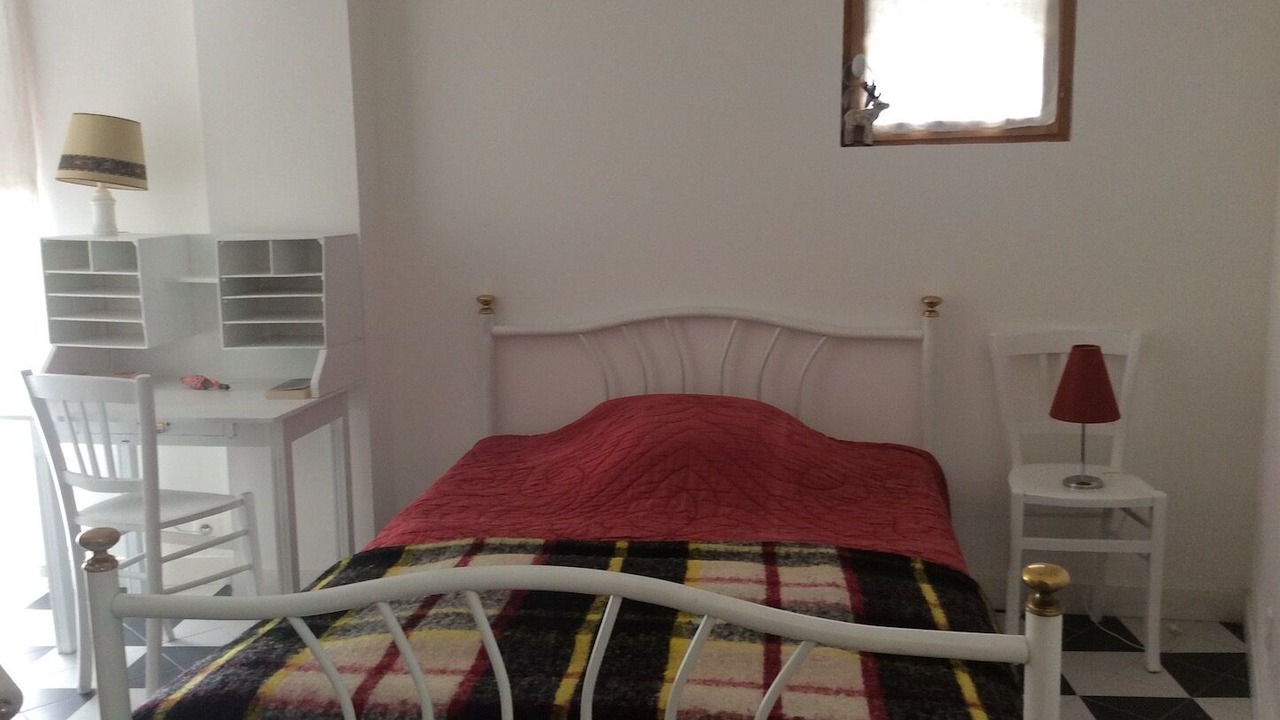 Photo of Bedroom in Entraigues-sur-la-Sorgue