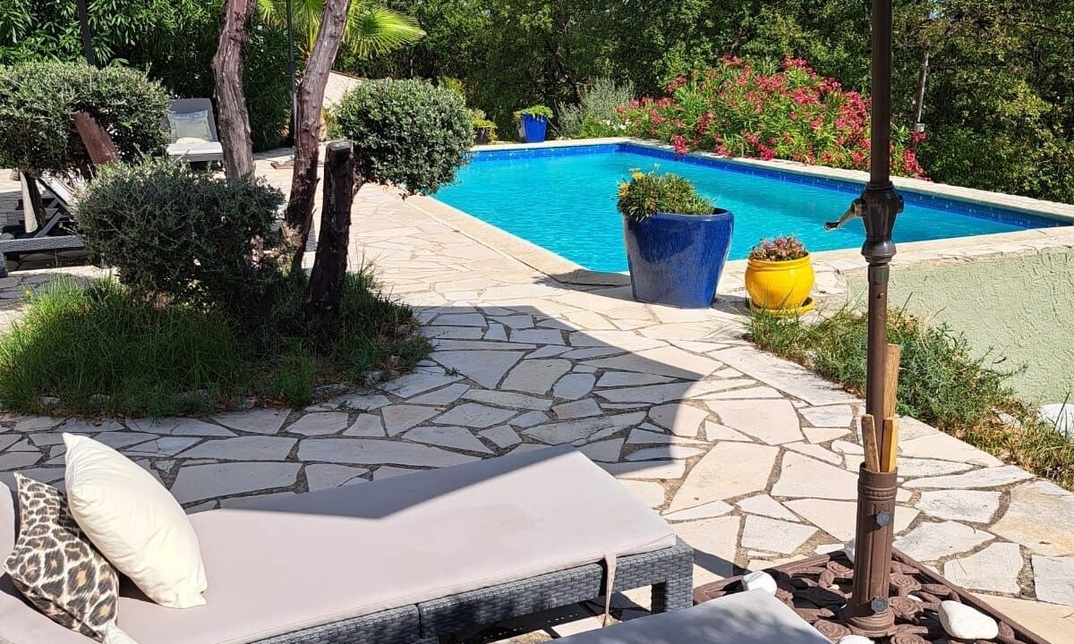 Photo of Outdoor in Callas