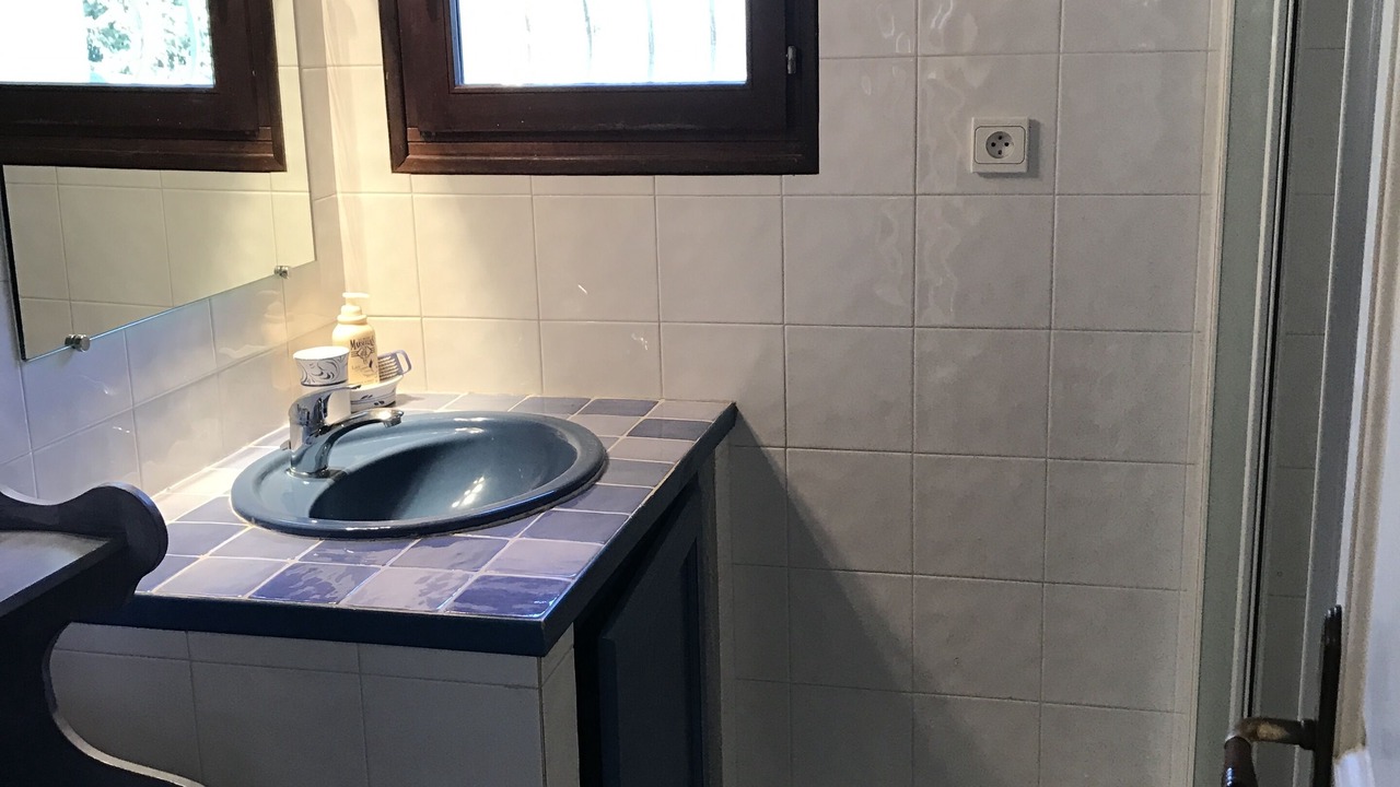 Photo of Bathroom in Villes-sur-Auzon