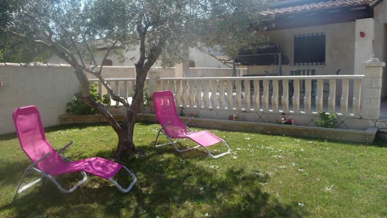 Photo of Outdoor in Beaucaire