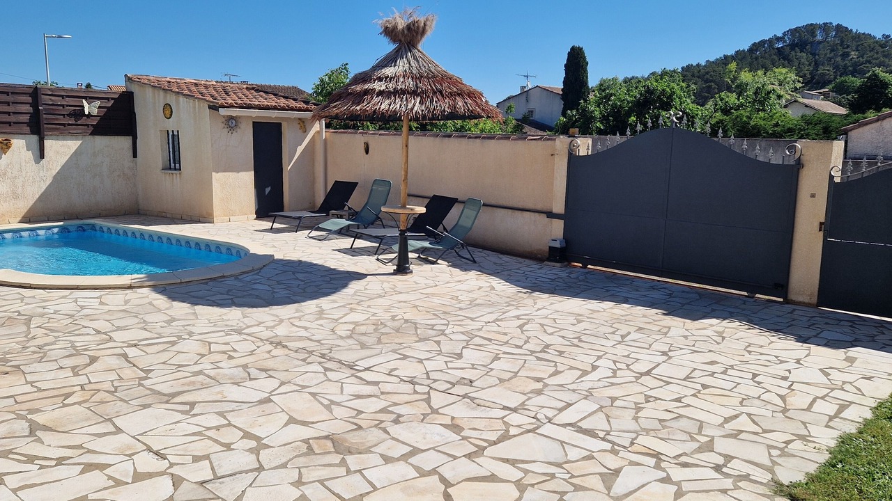 Photo of Outdoor in Beaucaire