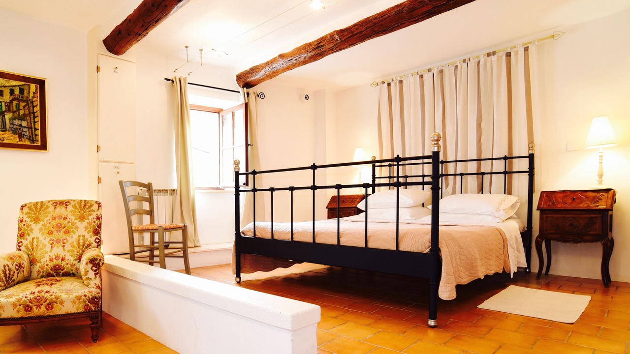 Photo of Bedroom in Sablet