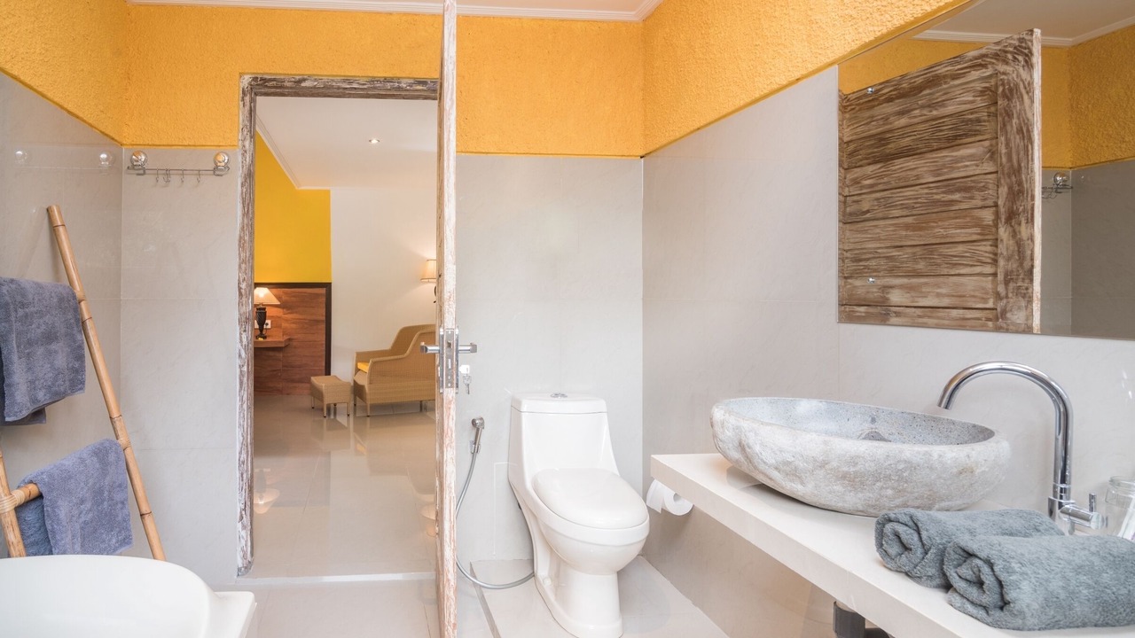 Photo of Bathroom in Singakerta