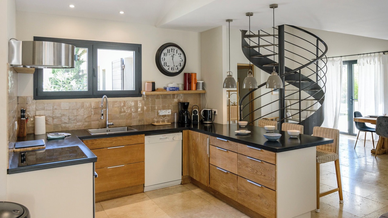 Photo of Kitchen in Lourmarin