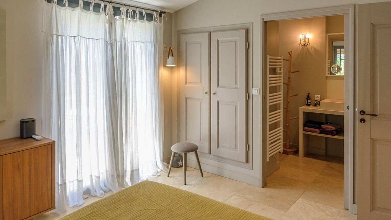 Photo of Bedroom in Lourmarin