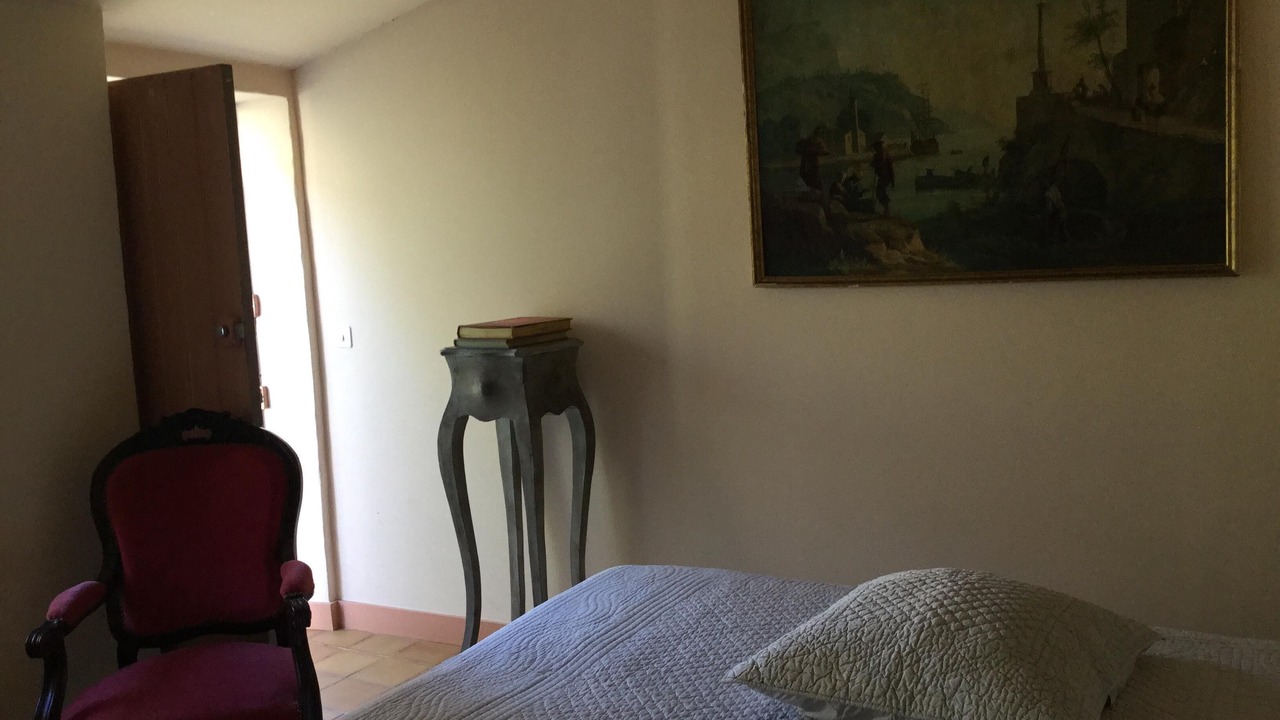 Photo of Bedroom in Saignon