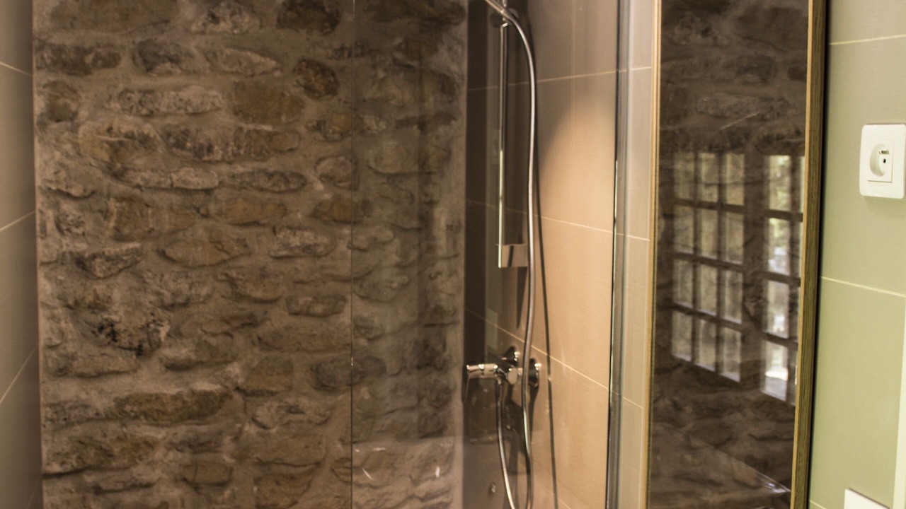 Photo of Bathroom in Saignon