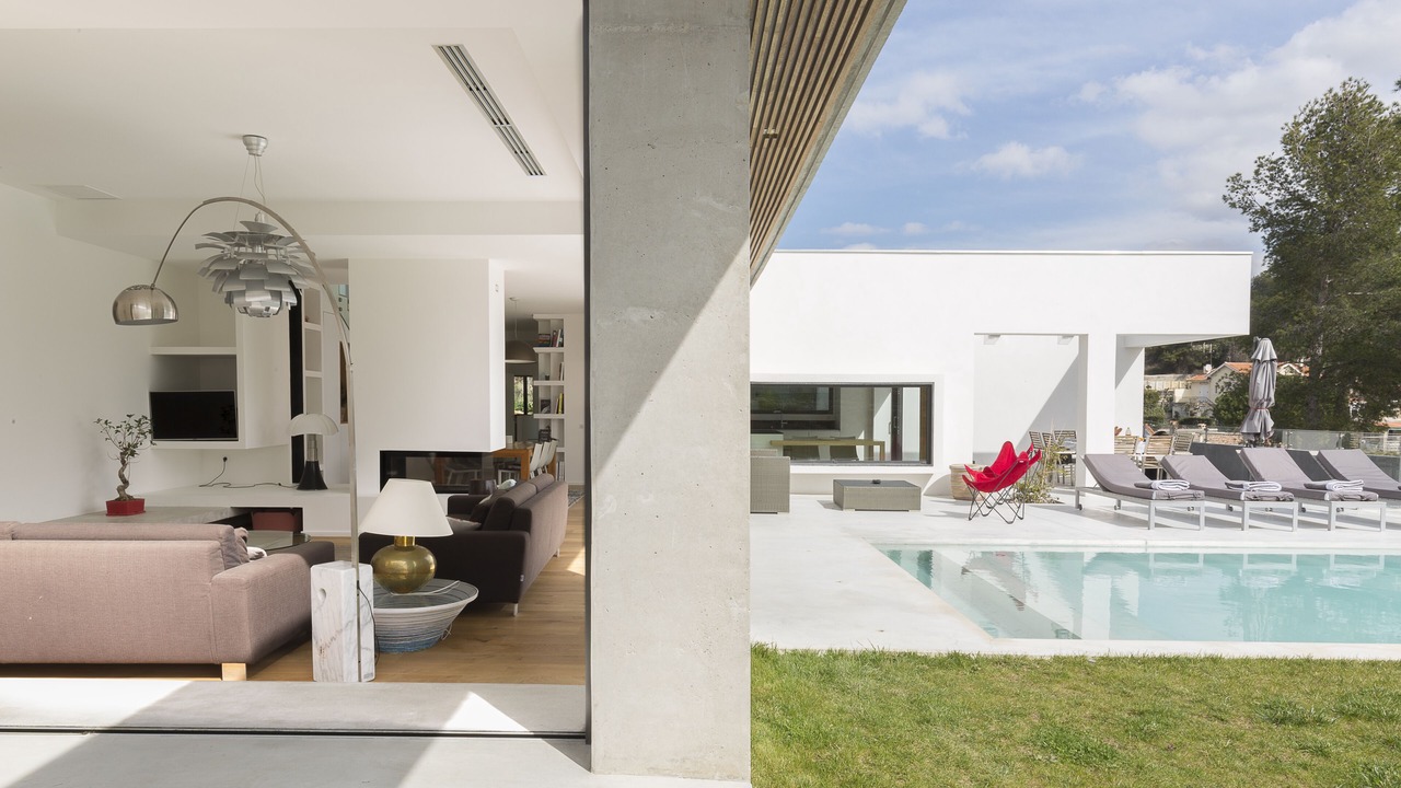 Photo of Patio Balcony in Perier