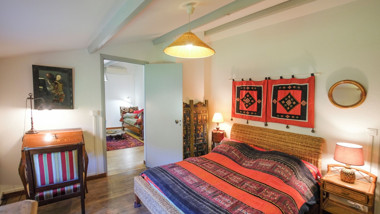 Photo of Bedroom in Saint-Mitre-les-Remparts