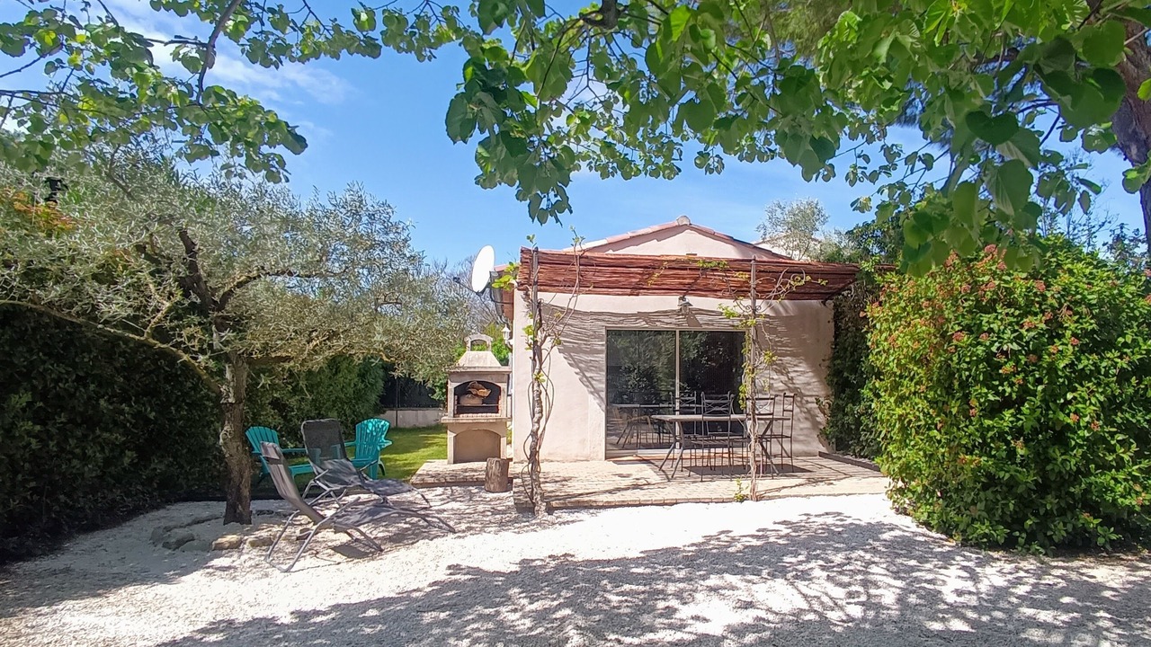Photo of Outdoor in Boulbon