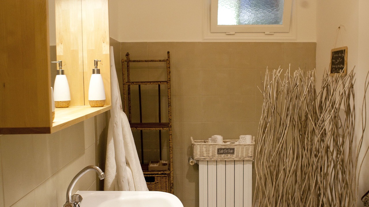 Photo of Bathroom in La Roquebrussanne