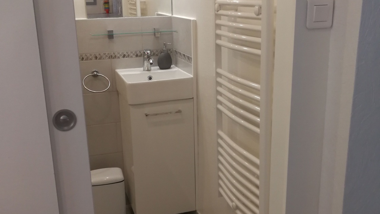 Photo of Bathroom in 9th Arrondissement