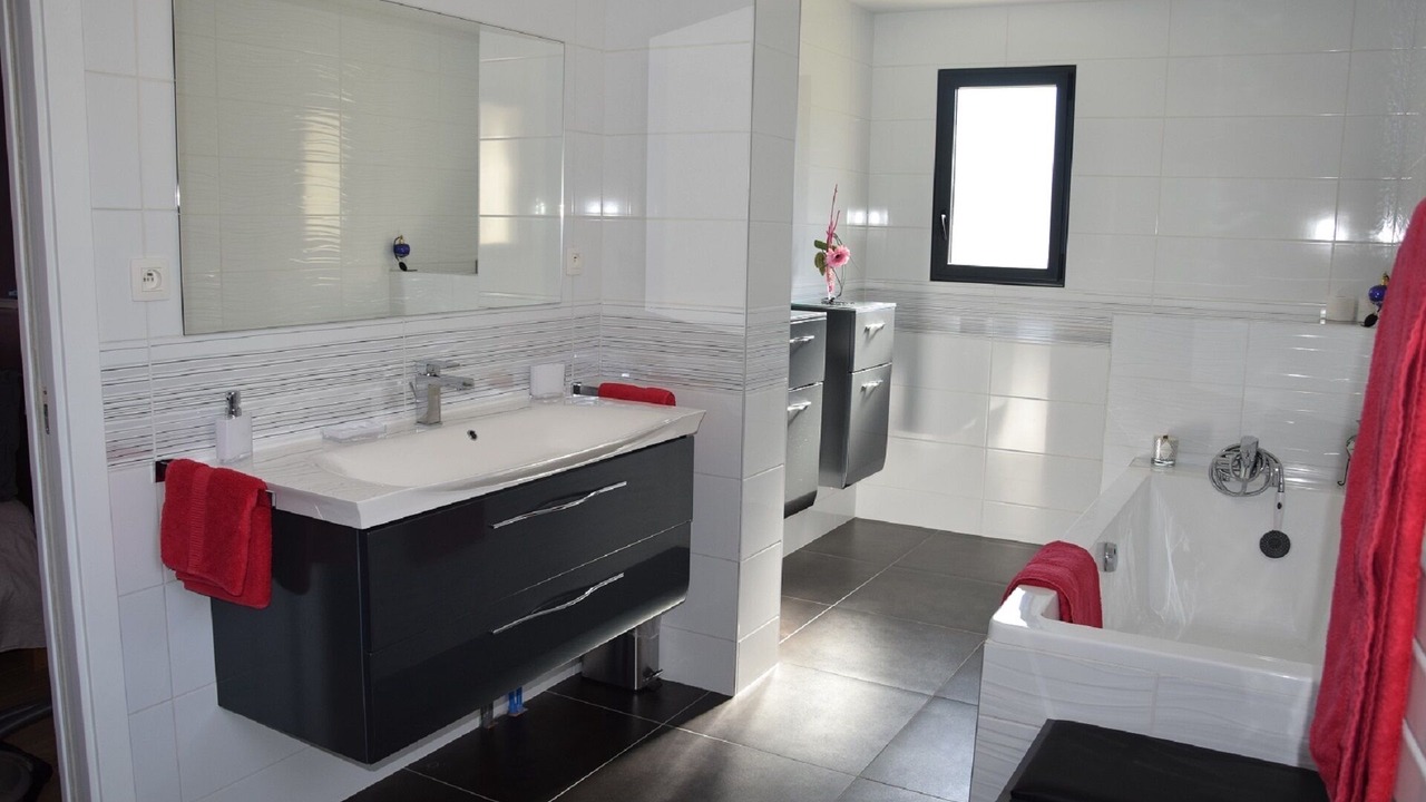 Photo of Bathroom in Montsegur-sur-Lauzon