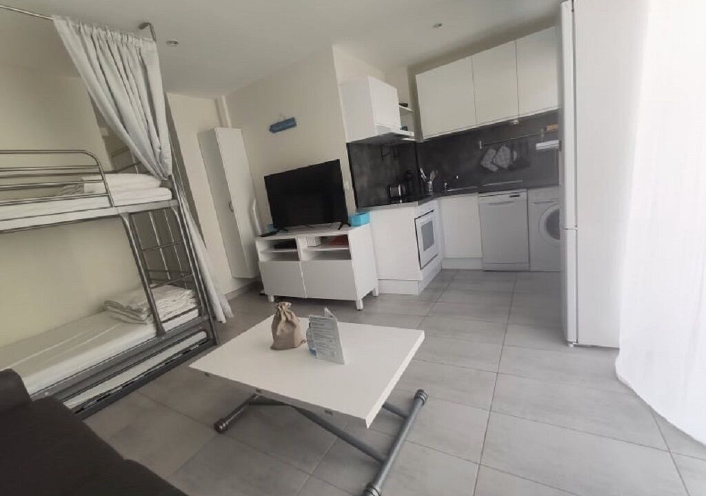 Photo of Bedroom in Cavaliere Beach