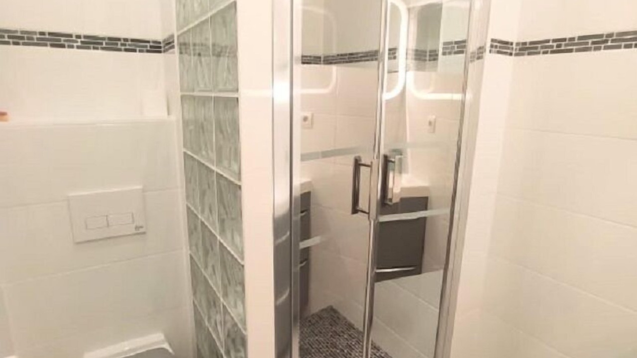 Photo of Bathroom in Cavaliere Beach