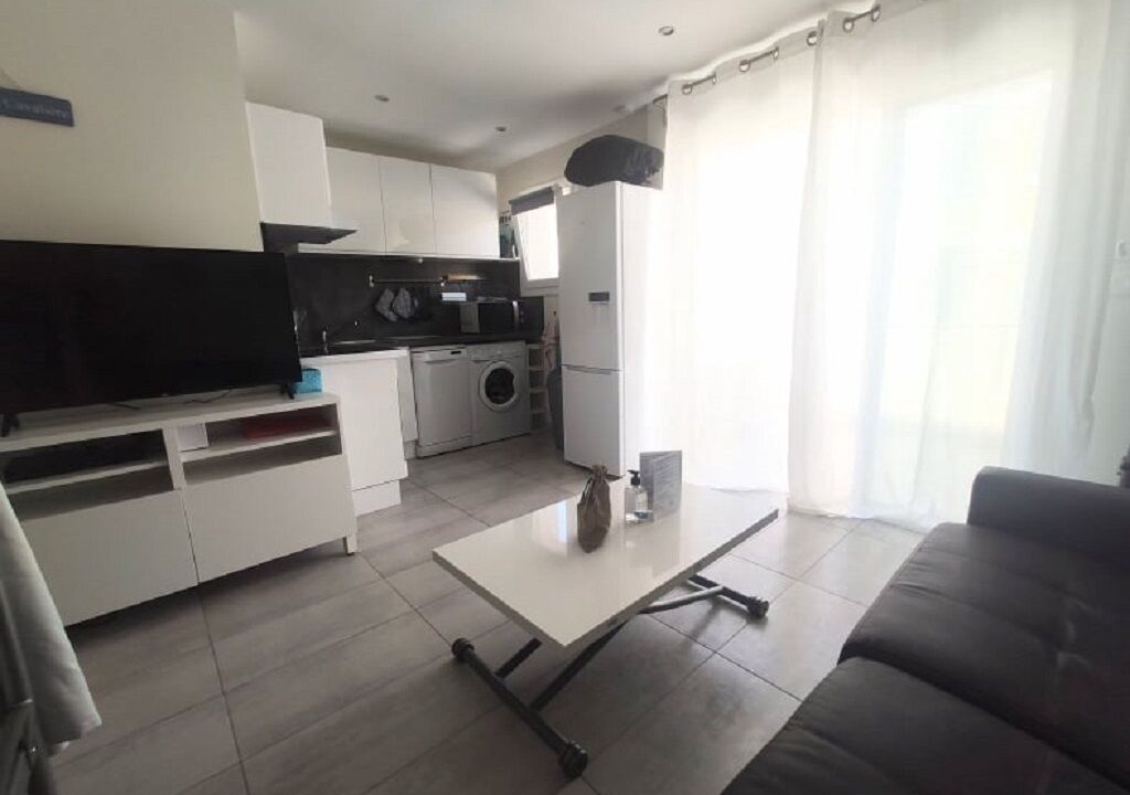 Photo of Livingroom in Cavaliere Beach
