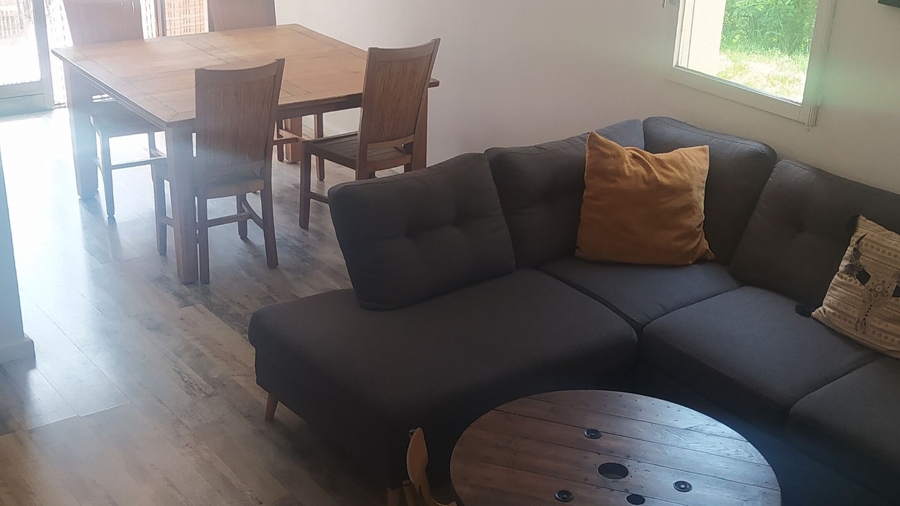 Photo of Livingroom in Villelaure