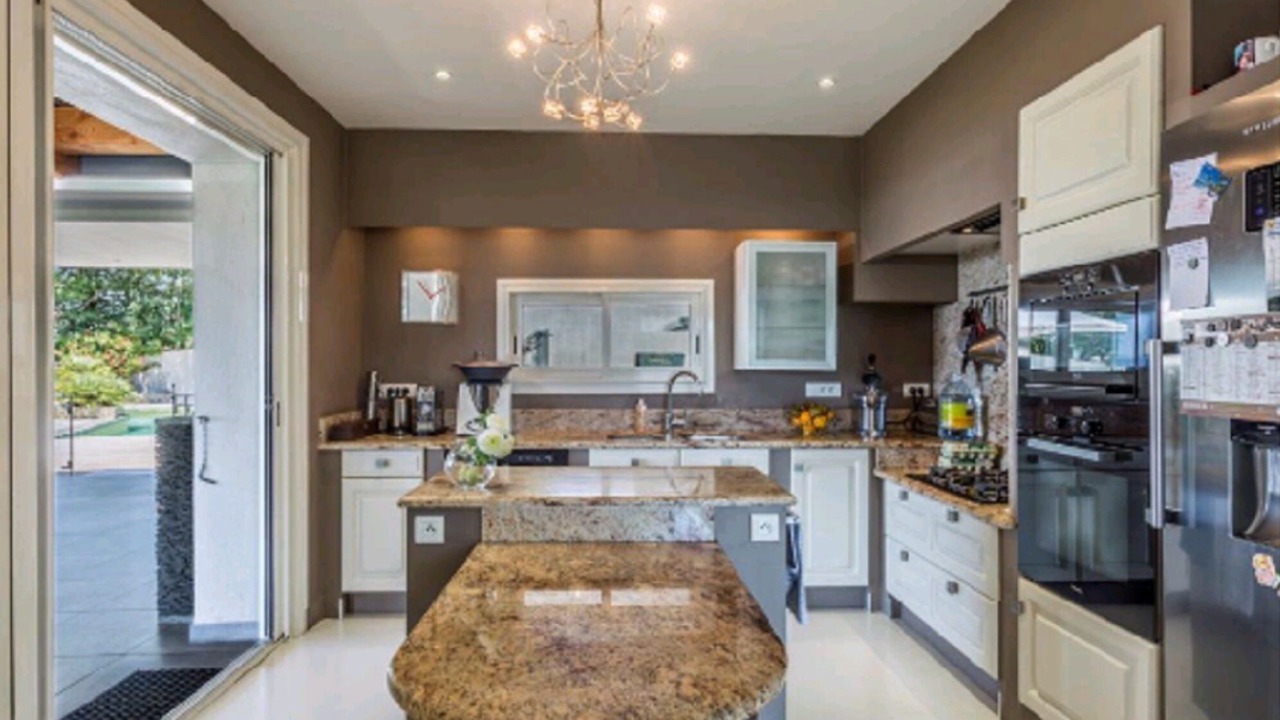 Photo of Kitchen in Apt